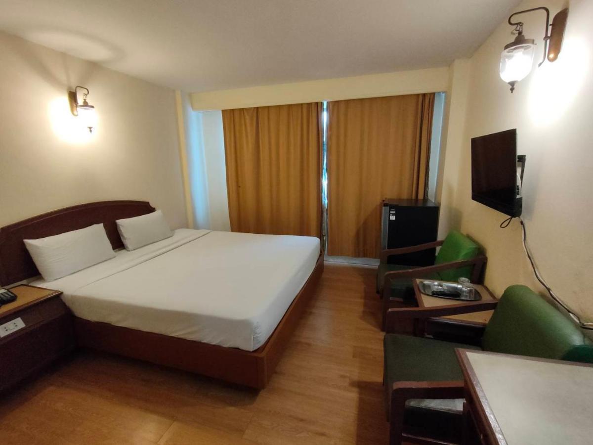 Intertower Hotel Sungai Kolok Esterno foto