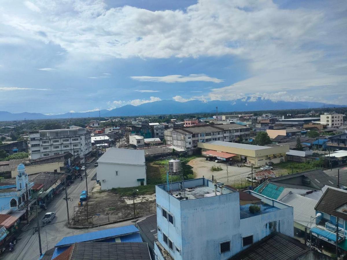 Intertower Hotel Sungai Kolok Esterno foto