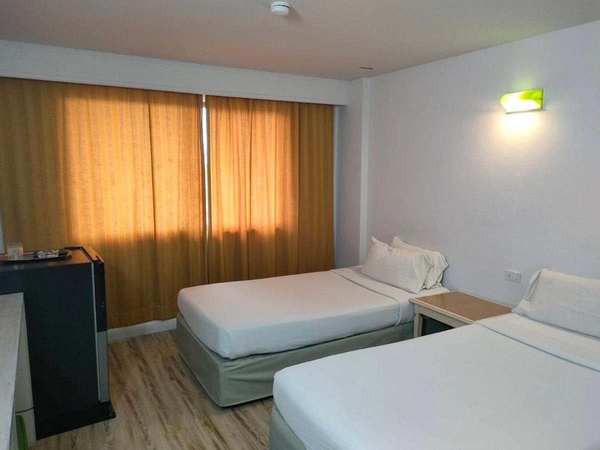 Intertower Hotel Sungai Kolok Esterno foto
