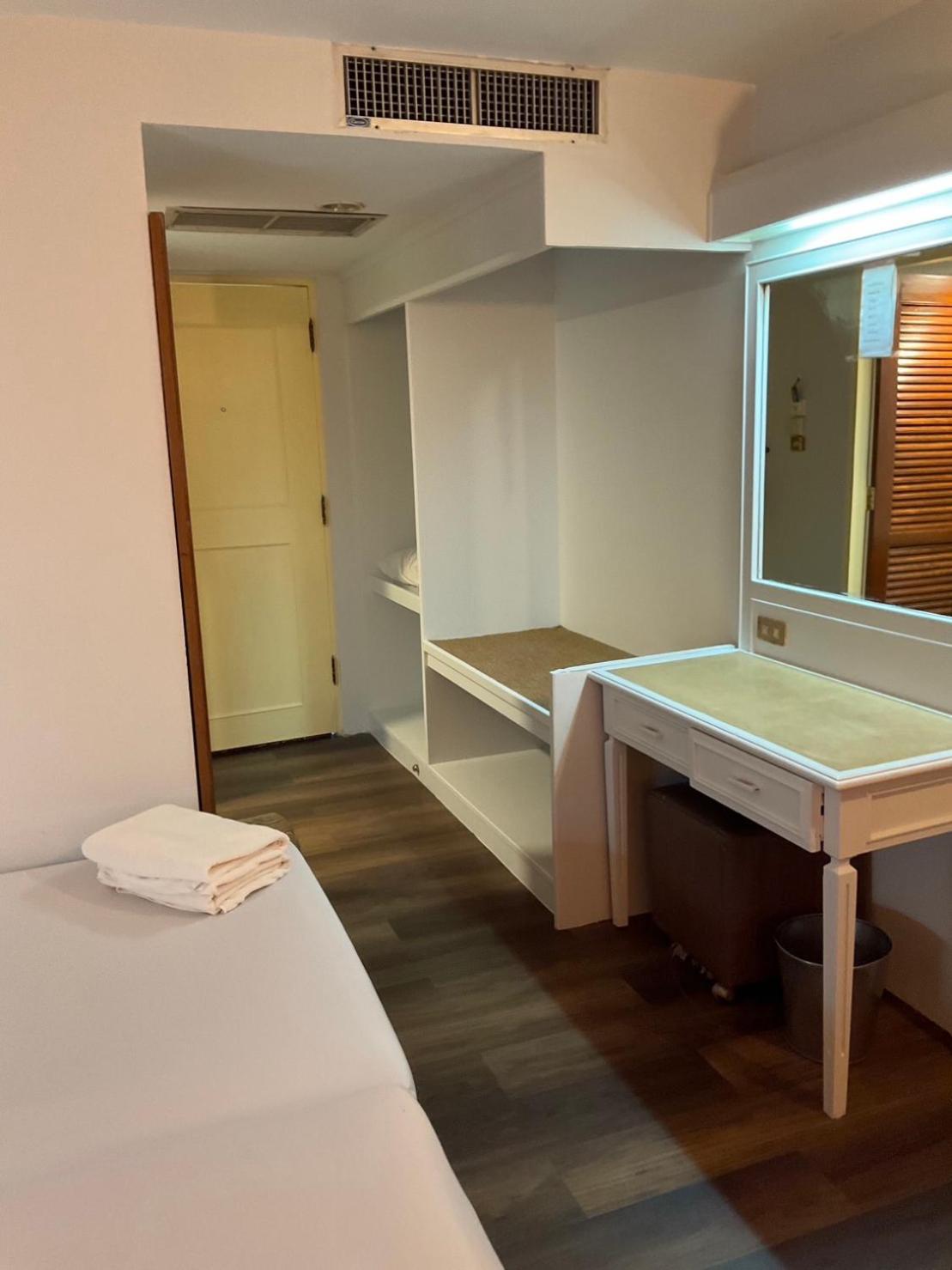 Intertower Hotel Sungai Kolok Esterno foto