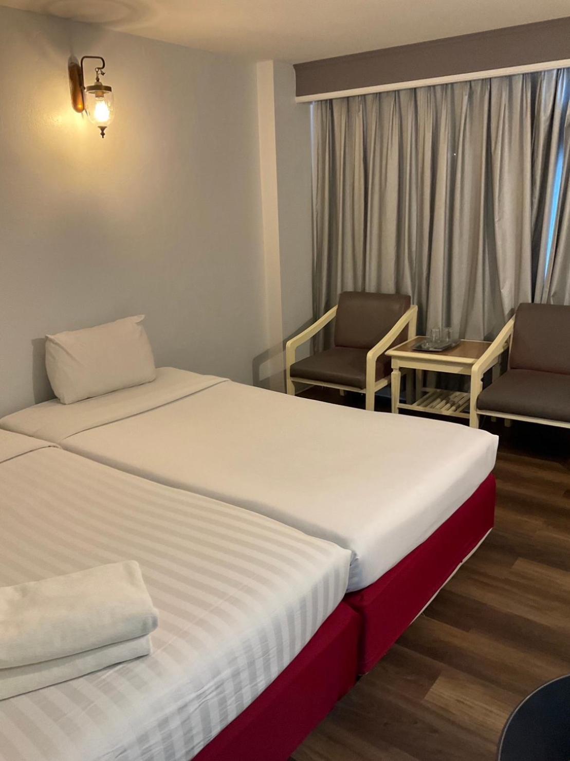 Intertower Hotel Sungai Kolok Esterno foto